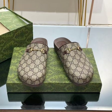Gucci Horsebit mule in GG Supreme
