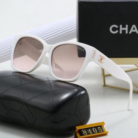 Chanel Fashionable Sunglasses - Image 3
