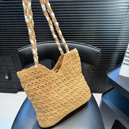 Chanel Crochet Bag - Image 3