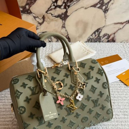 LV Petite Malle Monogram Empreinte Bag 10A - Image 5