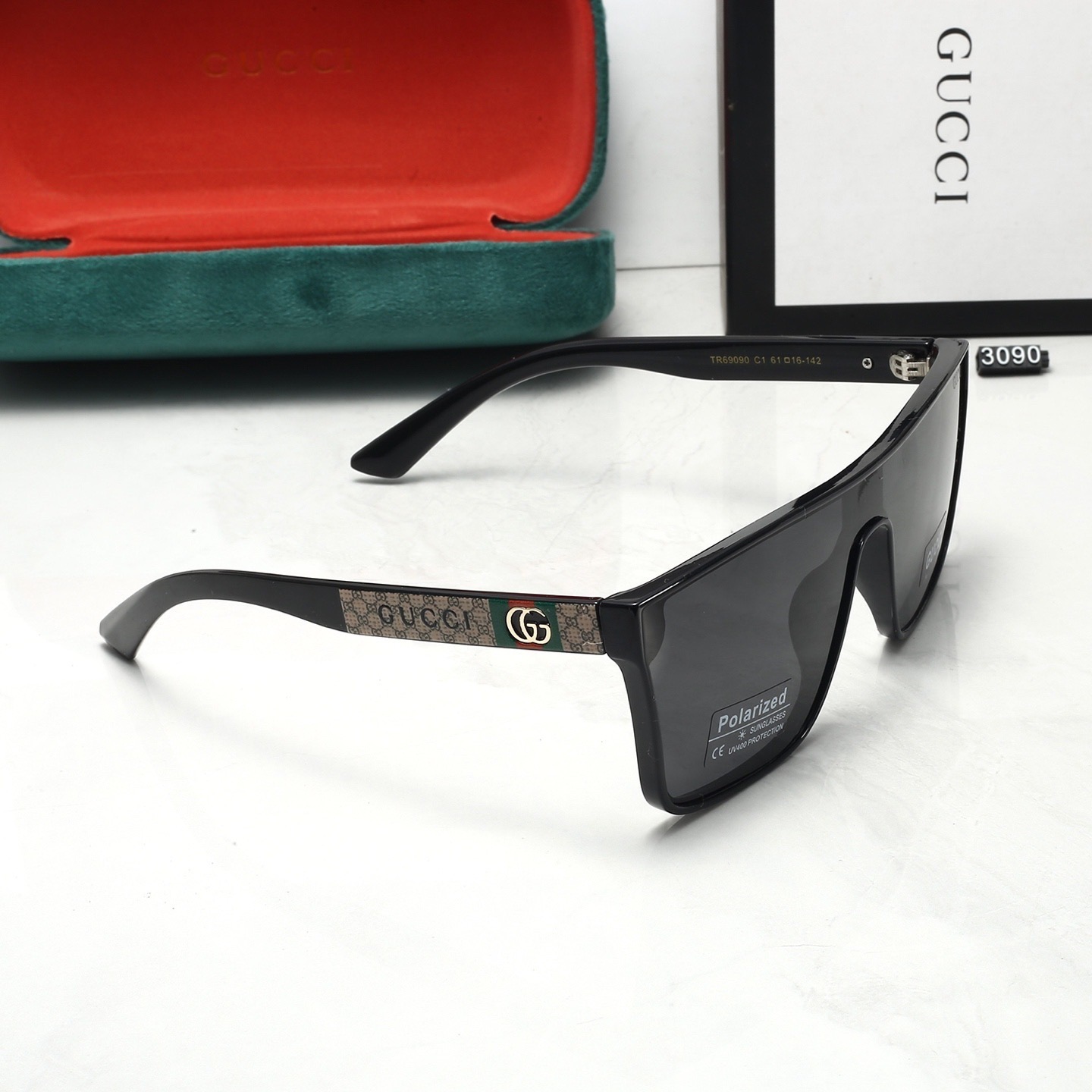 Gucci Fashionable Sunglasses - Image 9