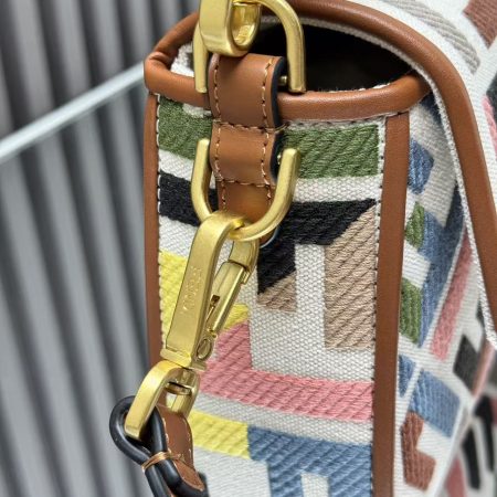Fendi Baguette Multicolour Canvas Bag - Image 5