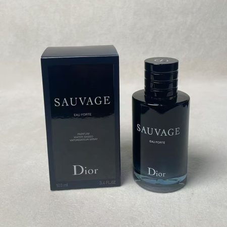 Dior Sauvage Purfume - Image 2