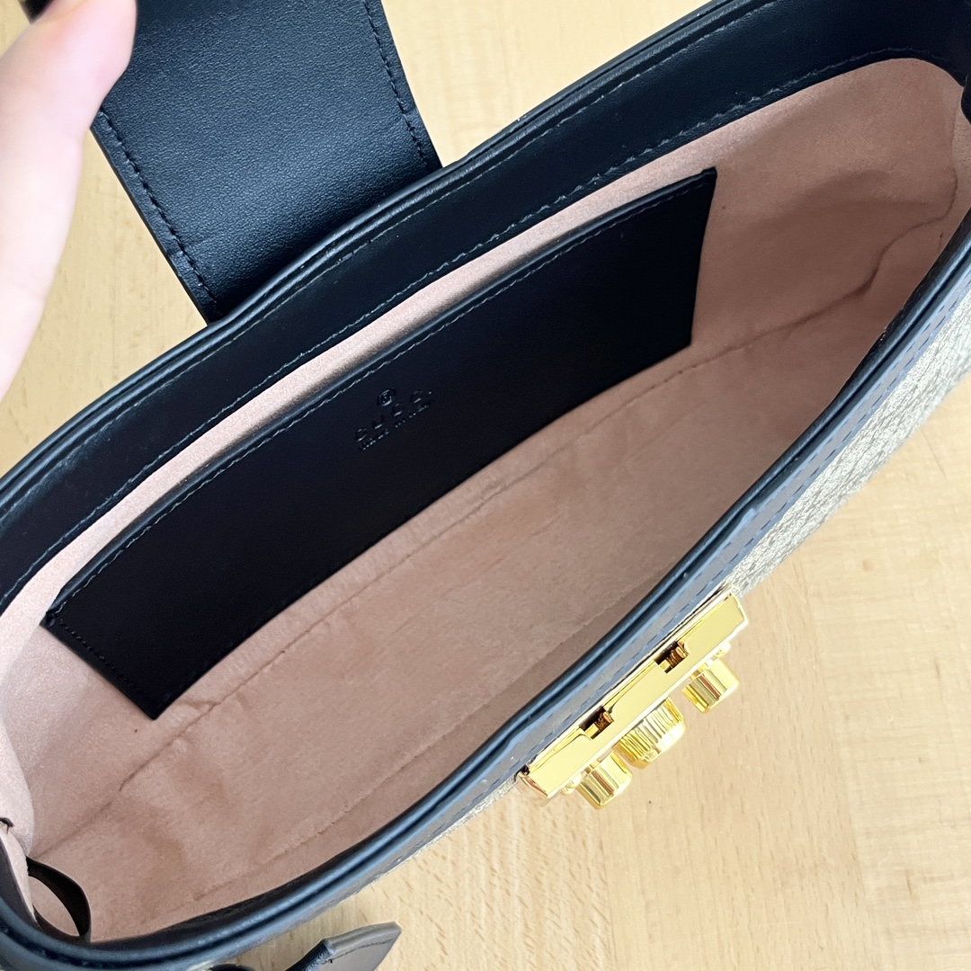 Gucci Adlock Bag - Image 8