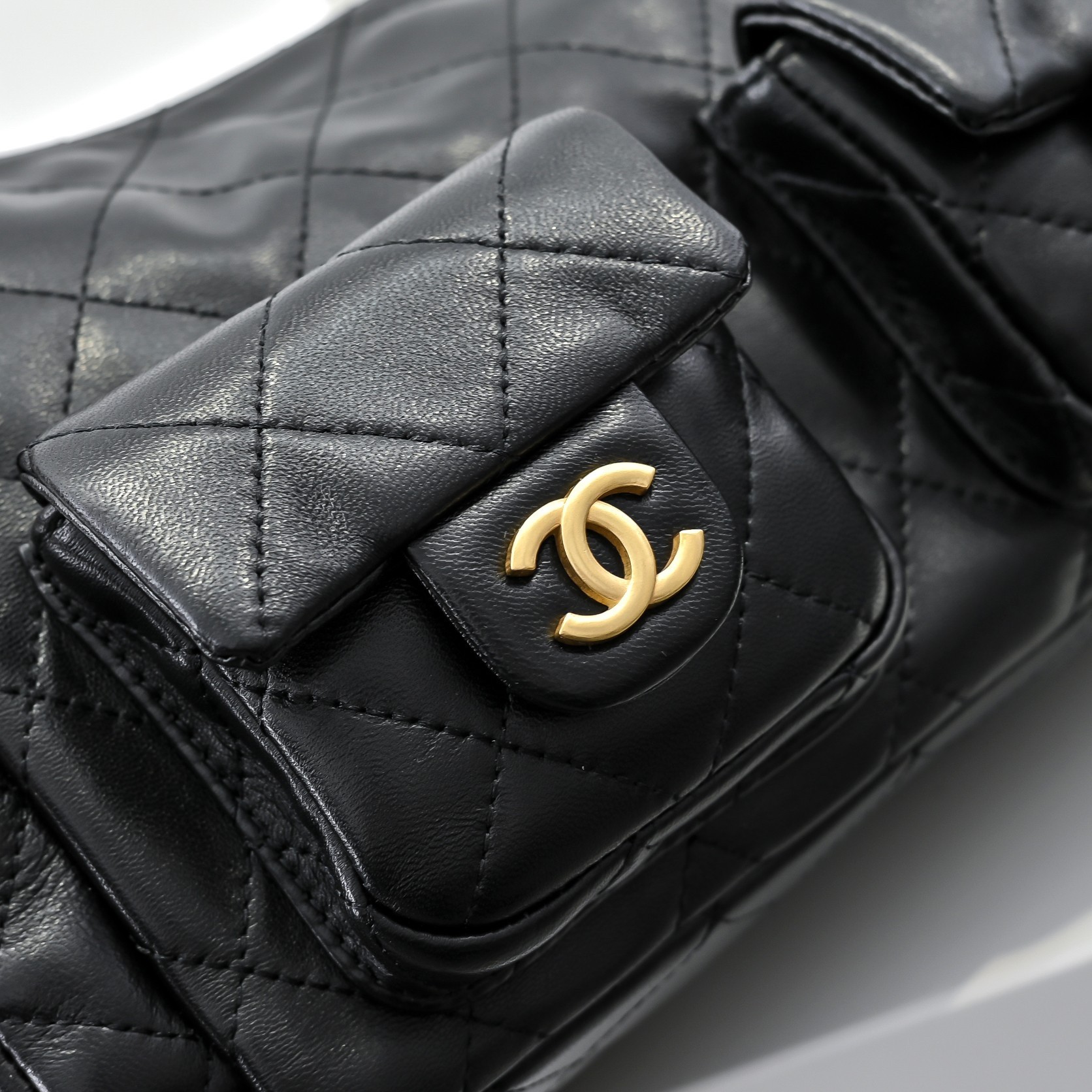 Chanel 25C Quilted Trendy Hobo Bag - Image 7