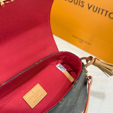 LV Croisette Bag - Image 5