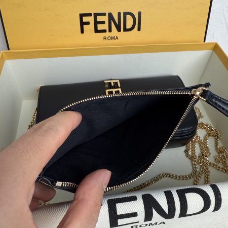Fendi Fendigraphy Messenger bag 10A - Image 6