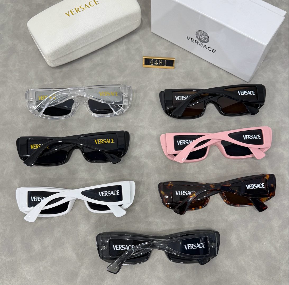 Versace Fashionable Sunglasses - Image 2