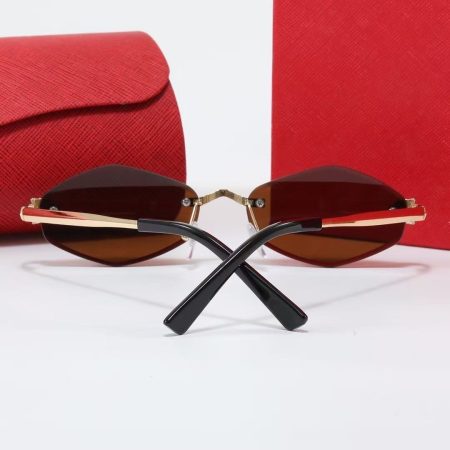 Cartier Fashionable Sunglasses - Image 9
