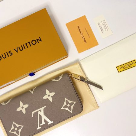 LV Zippy Wallet M69794