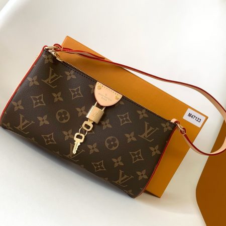 LV Pochette Tirette Clutch - Image 2