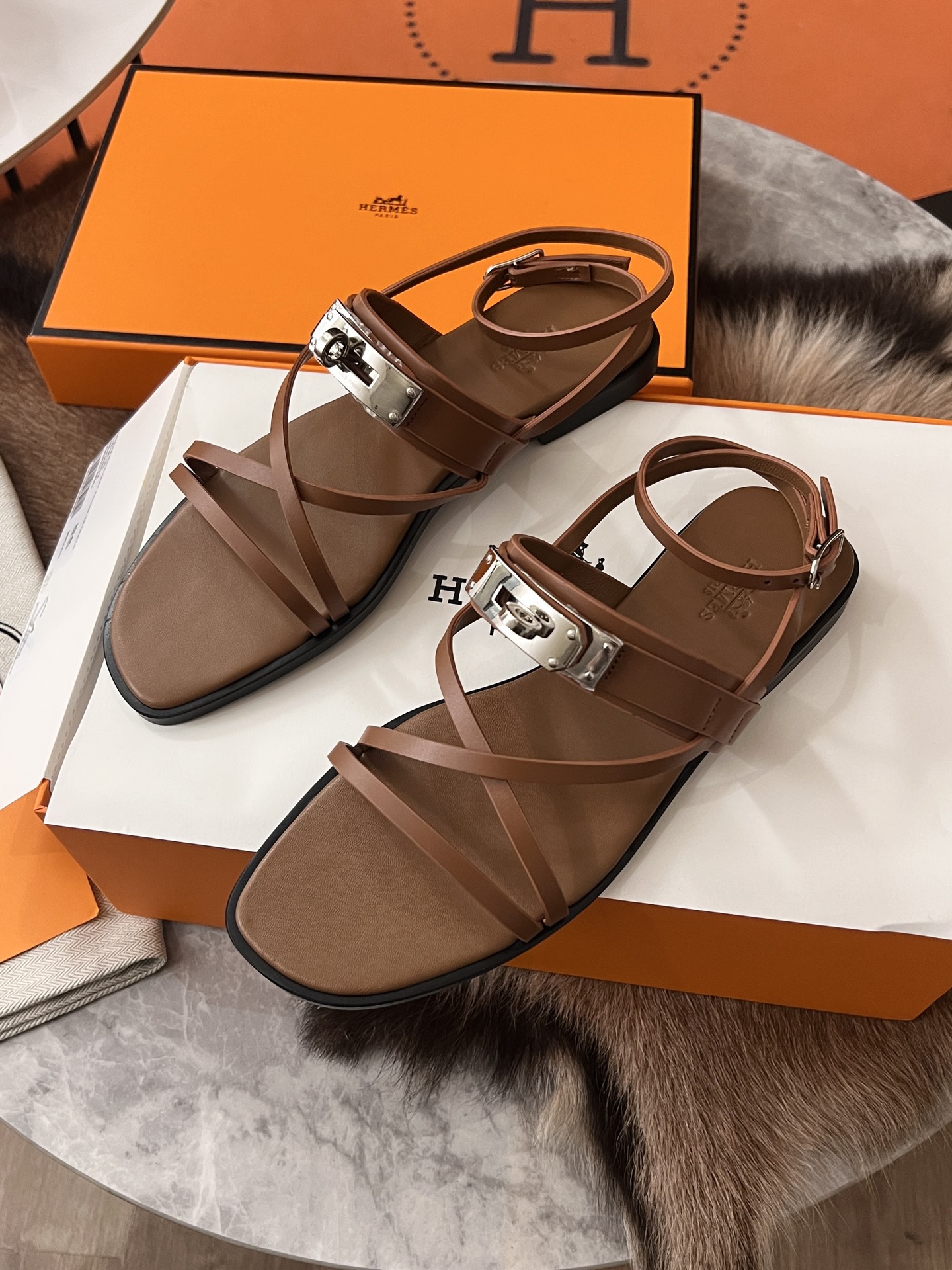 Hermes June sandal - Image 7