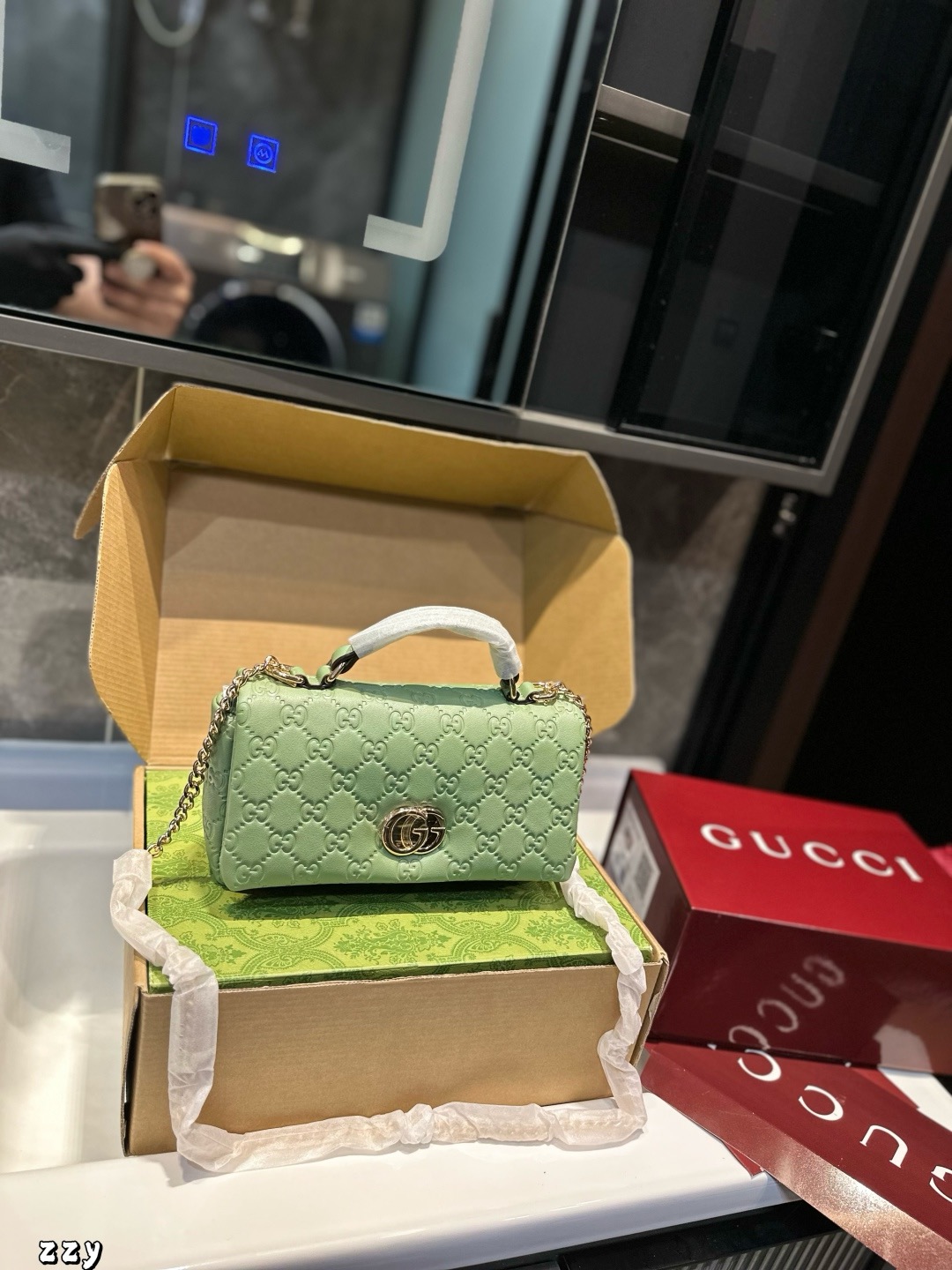 Gucci Coolidge Chain Bag - Image 2