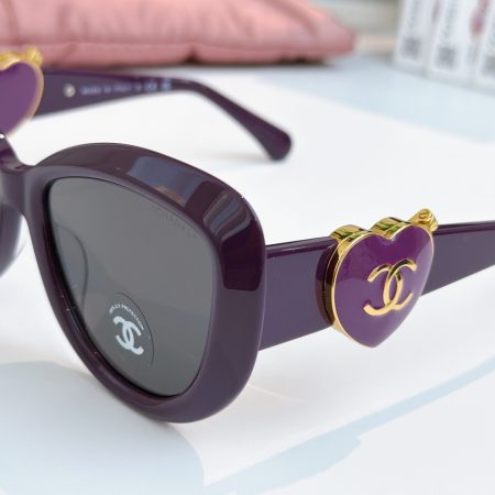 Chanel Fashionable Sunglasses Top Quality - Image 6