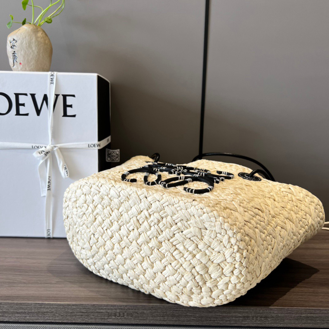 Loewe Anagram Basketa Bag Black - Image 3