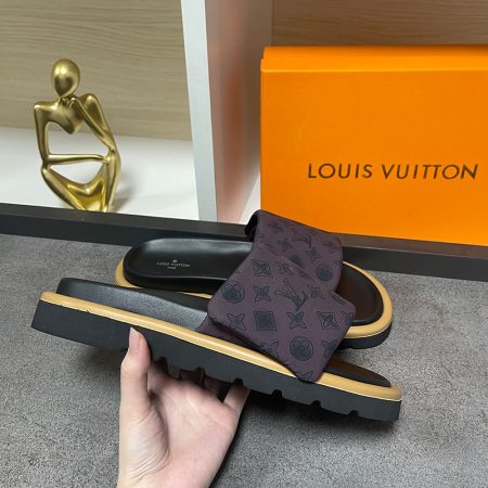 LV Pool Pillow Fabric Flat Slide  Sandals - Image 10