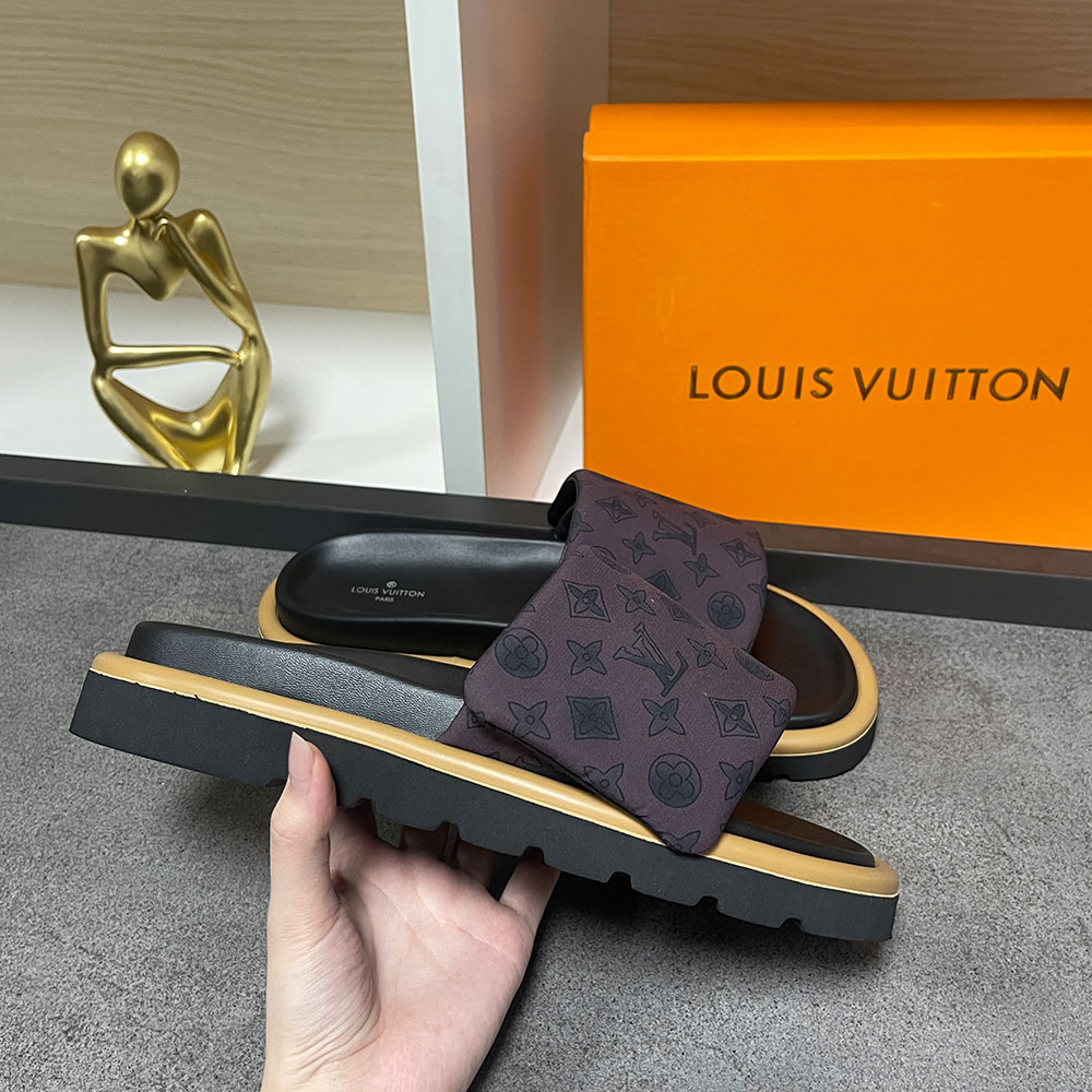 LV Pool Pillow Fabric Flat Slide  Sandals - Image 10