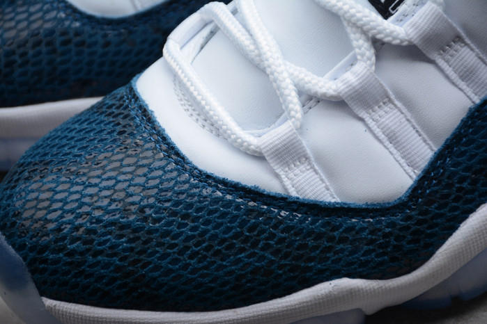 Air Jordan 11 Low Blue Snakeskin CD6846-102 - Image 15