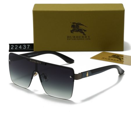 Burberry Fashionable Sunglasses - Image 5