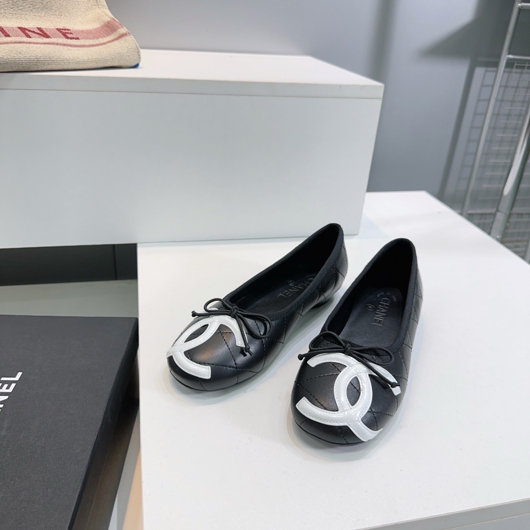 Chanel Summer Bow Shoes - Image 2