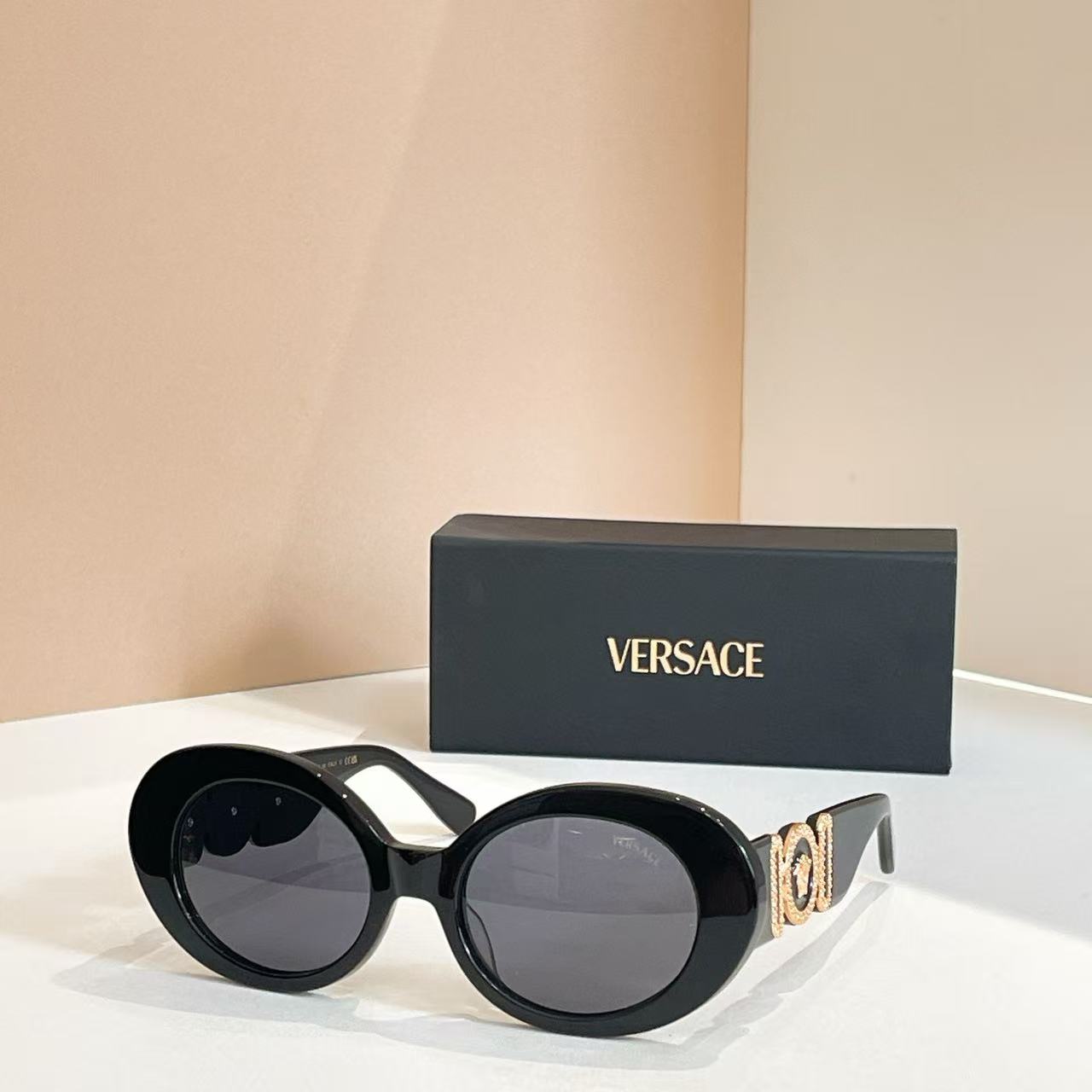 Versace Square Frame Sunglasses Top Quality - Image 6