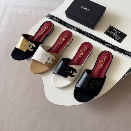 Chanel 26P Double C Two-Tone Flat Slippers