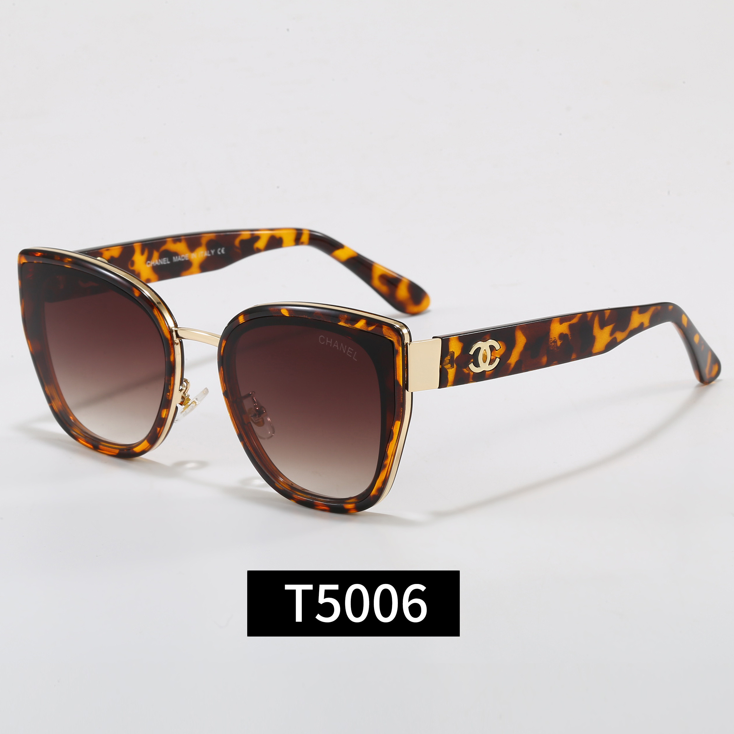 Chanel Fashionable Sunglasses - Image 5