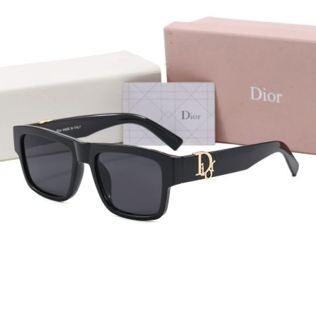 Dior Fashionable Sunglasses - Image 2