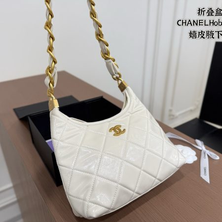 Chanel Hobo Boho Crossbody Bag - Image 3