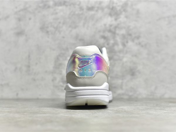 NK Air Max 1 laser