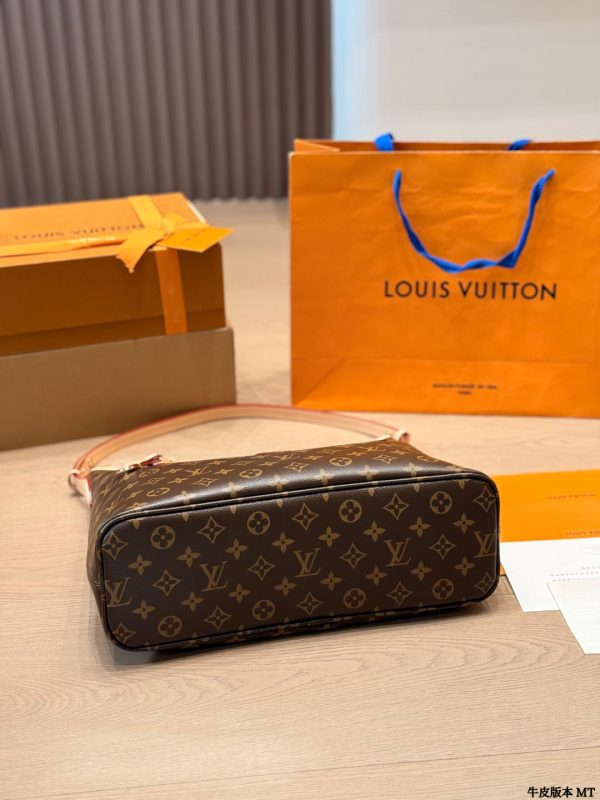 LV Lineup Monogram Bag