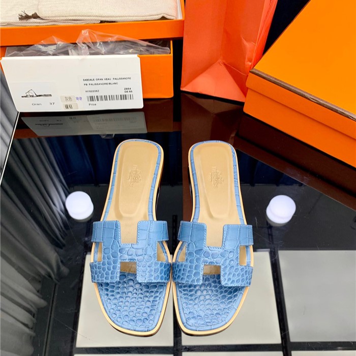 Hermes Oran Sandal - Image 4