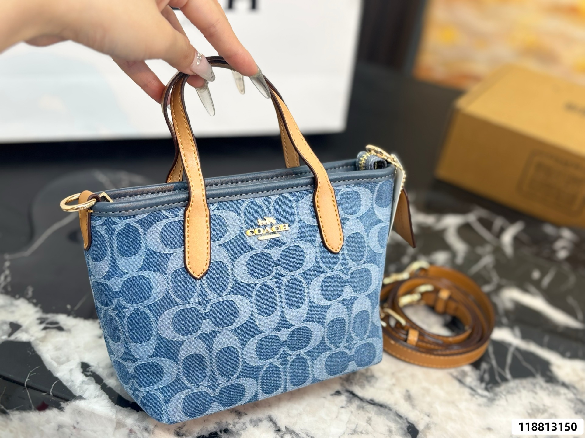 Coach Laurel 19 Denim Tote Bag - Image 7