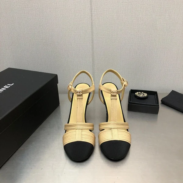 Chanel C buckle Rhinestone High Heels