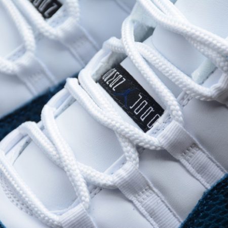 Air Jordan 11 Low Blue Snakeskin CD6846-102 - Image 8
