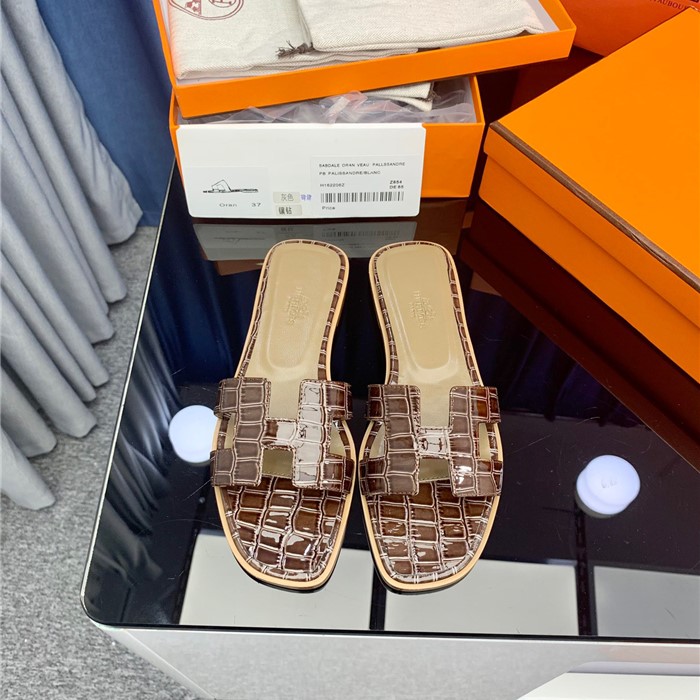 Hermes Oran Sandal - Image 3