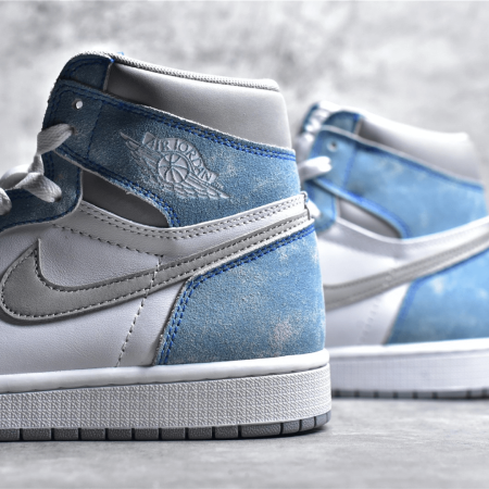 Jordan1 High OG &ldquo;Hyper Royal" - Image 9