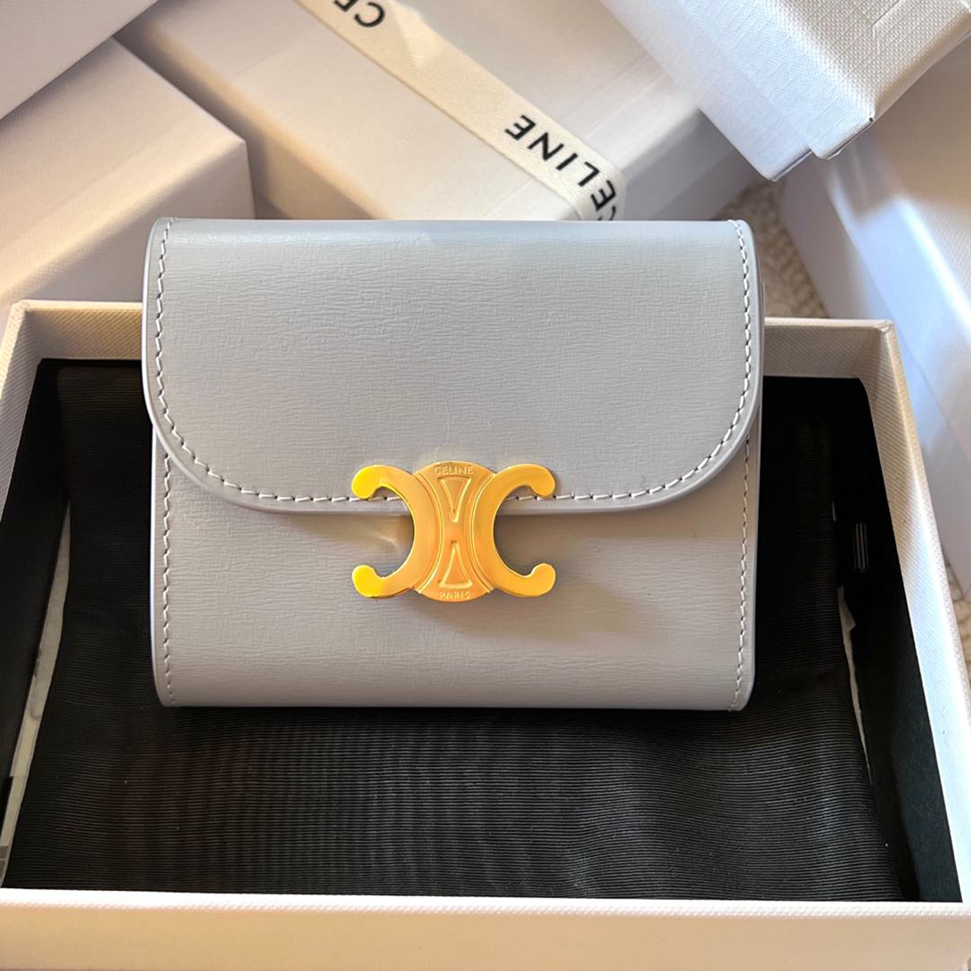 Celine Triomphe Wallet - Image 4