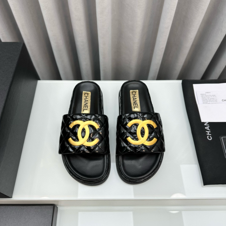 Chanel Gold Label Flat Bottom Fashion Sandals Slide - Image 9