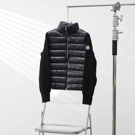Moner Stand Collar Down Jacket