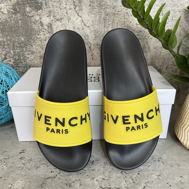 Givenchy Casual Flat Fashion Flip-flops  Slide Sandal - Image 5