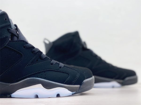 Air Jordan 6 Retro "Metallic Silve DX2836-001