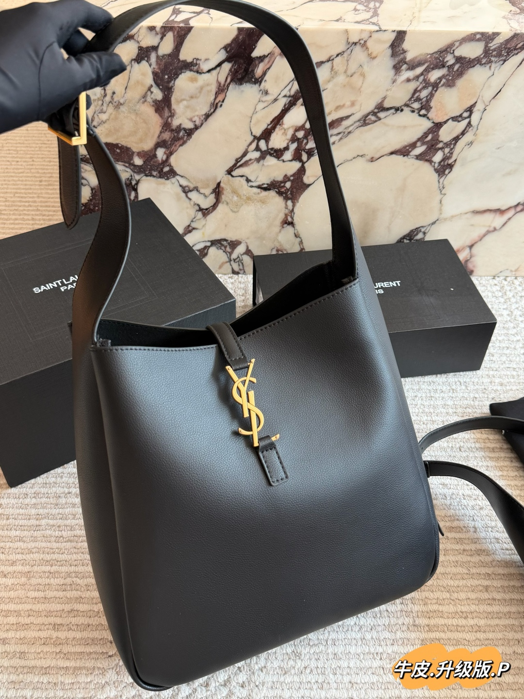 Saint Laurent Le 5 à 7 hobo Bag - Image 2