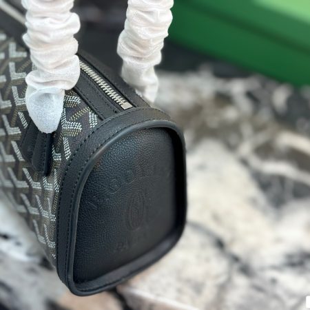 Goyard Bonbonnière Baguette Bag - Image 17