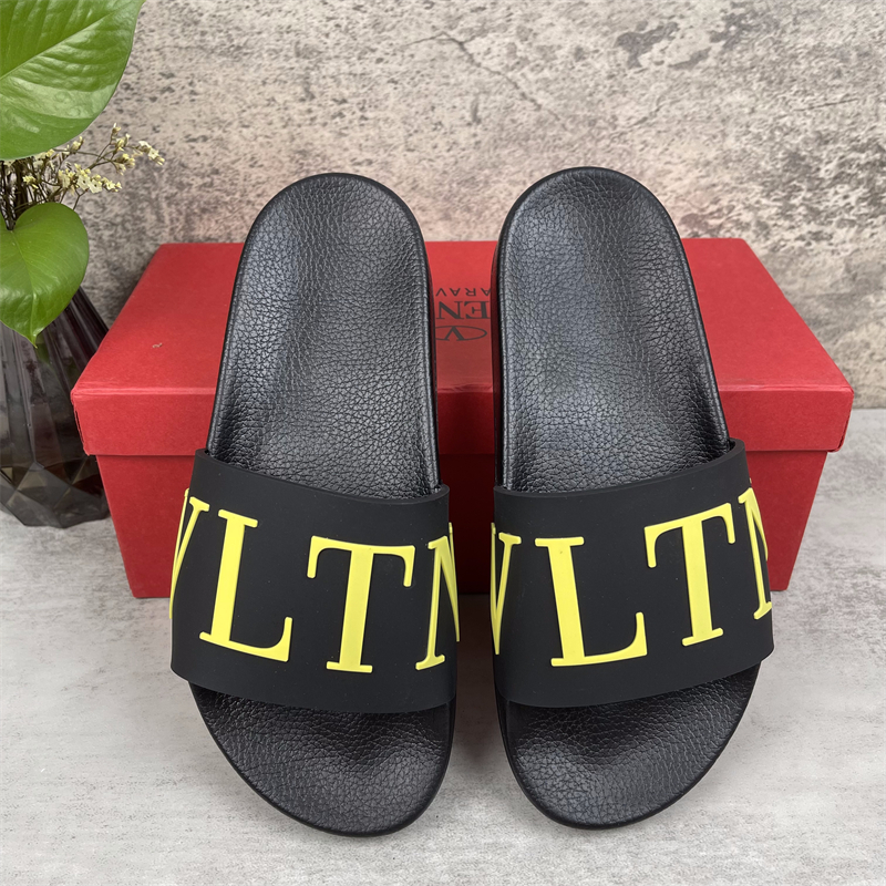 Valentino Rubber Simple And Casual Slide Sandal - Image 4
