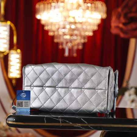 Chanel Small 25Bag Hobo - Image 4