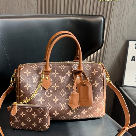 LV Speedy P9 Bandoulière 30 Monogram Bag - Image 2