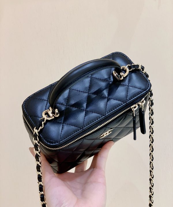 Chanel 2022 CC Makeup Box Top Quality