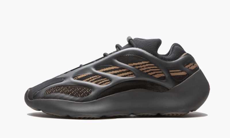 Yeezys 700 V3 “ Clay Brown" - Image 1