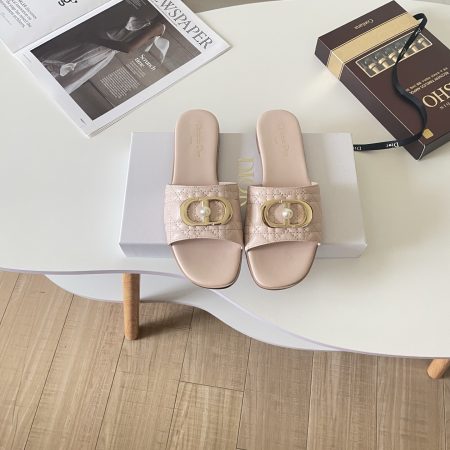 Dior 26P CD-style Pearl-Embroidered Chunky-Heel Slippers - Image 3